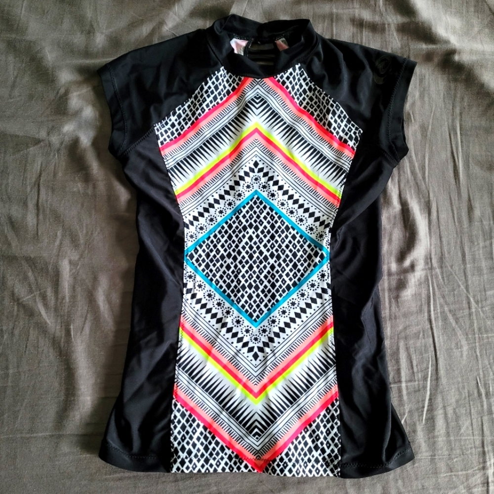 ⭐️Rip Curl Swim Top⭐️